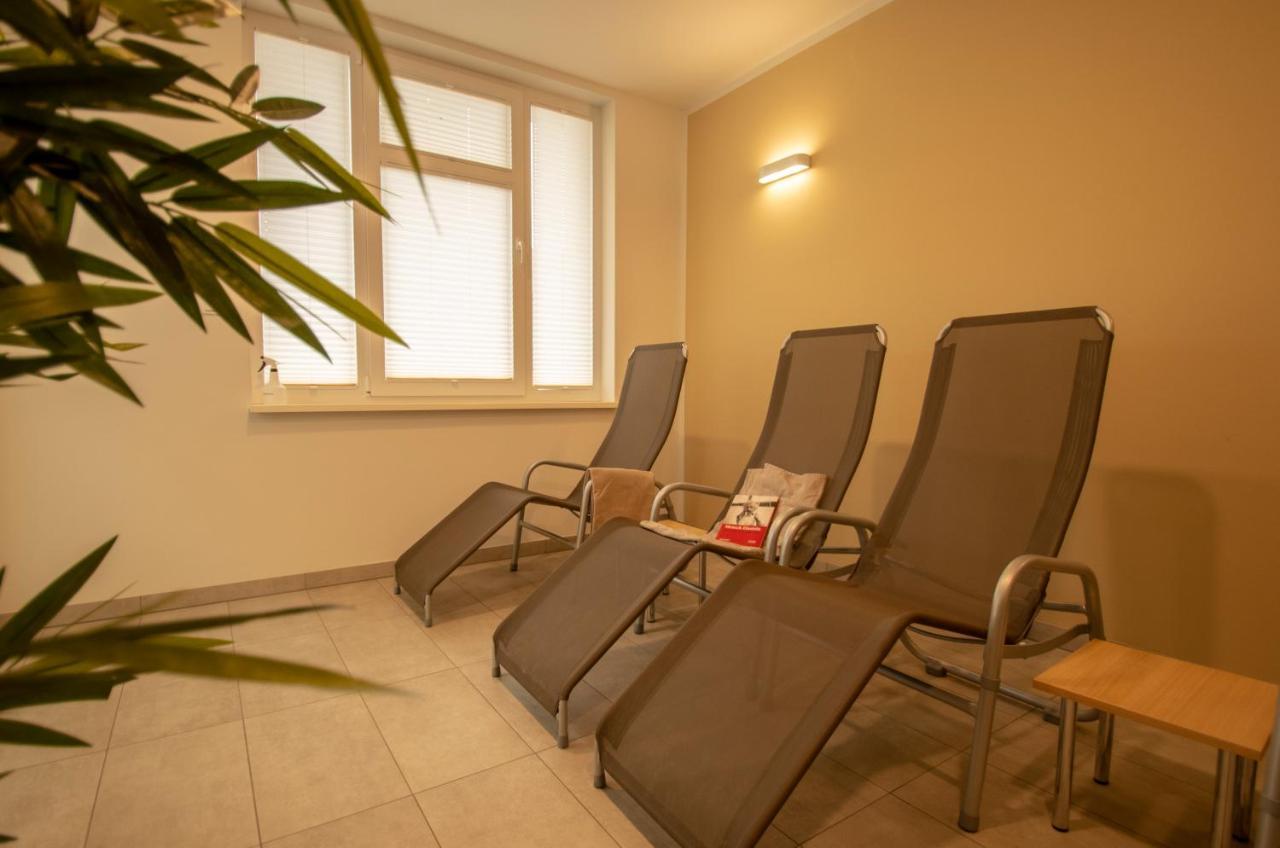 Albert-Inn-Glowe - Barrierefrei & 3 Schlafzimmer & Coworking & Strandkorb-Saisonal & Sauna Im Haus & Fahrraeder Εξωτερικό φωτογραφία