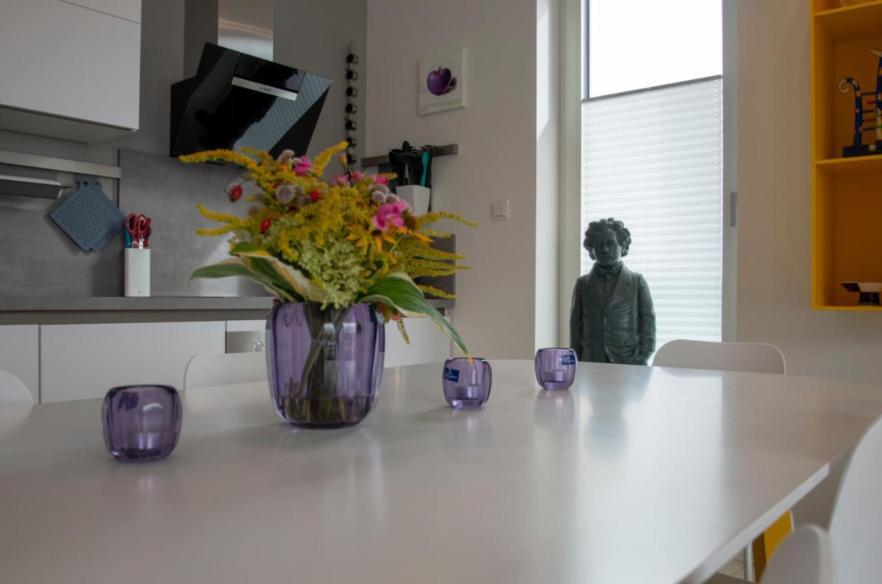 Albert-Inn-Glowe - Barrierefrei & 3 Schlafzimmer & Coworking & Strandkorb-Saisonal & Sauna Im Haus & Fahrraeder Εξωτερικό φωτογραφία
