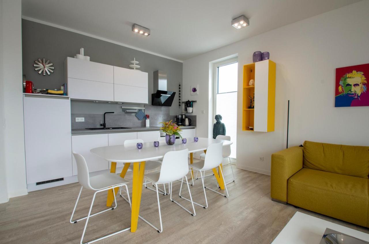 Albert-Inn-Glowe - Barrierefrei & 3 Schlafzimmer & Coworking & Strandkorb-Saisonal & Sauna Im Haus & Fahrraeder Εξωτερικό φωτογραφία